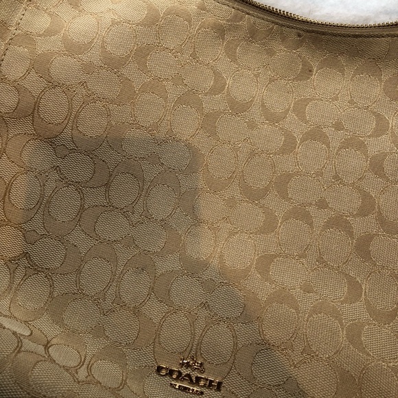 Vintage Coach Designer Purse All Over Print Classic Coach Beige Style - Picture 2 of 6